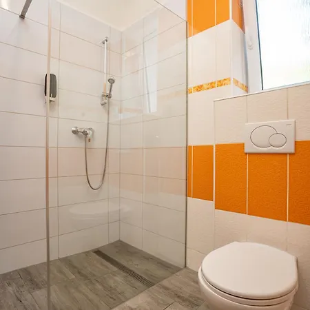 U Gigantu Konukevi Plzeň